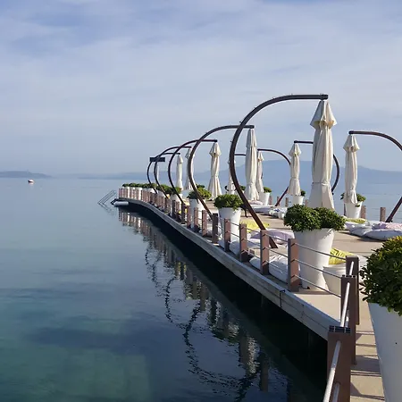 منتجع عافية وسبا إليكا