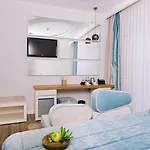 伊利察温泉疗养度假酒店 Çeşme