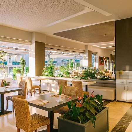 度假村 伊利察温泉疗养度假酒店 5*