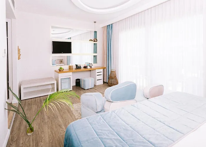 伊利察温泉疗养度假酒店