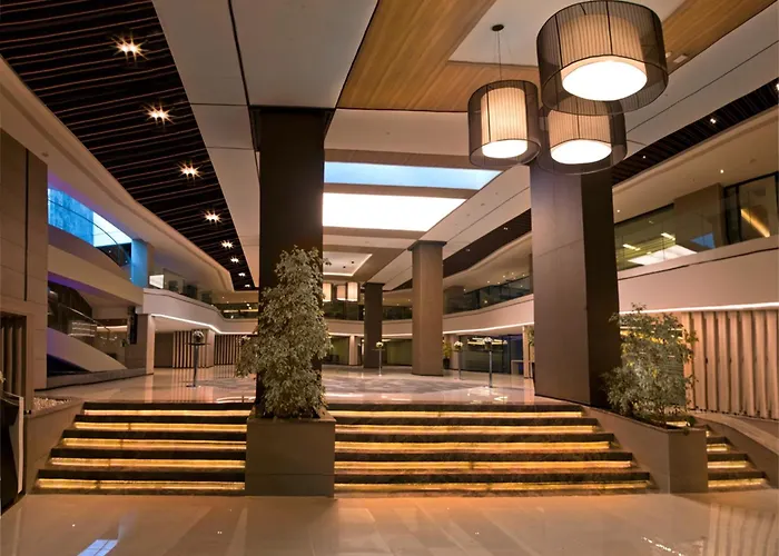 伊利察温泉疗养度假酒店 5* Çeşme