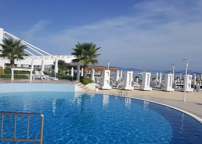 伊利察温泉疗养度假酒店 Çeşme