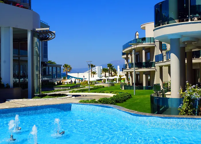 伊利察温泉疗养度假酒店 度假村 5*