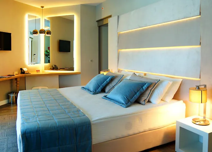 伊利察温泉疗养度假酒店 5*