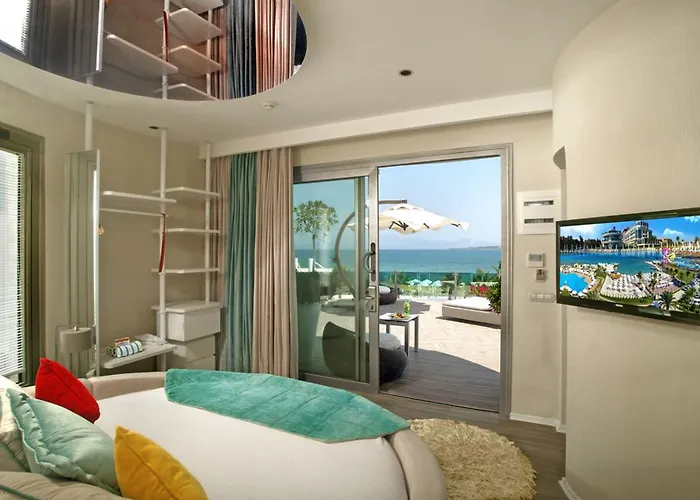 伊利察温泉疗养度假酒店 5*