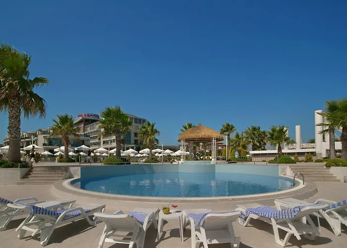 伊利察温泉疗养度假酒店 度假村 Çeşme