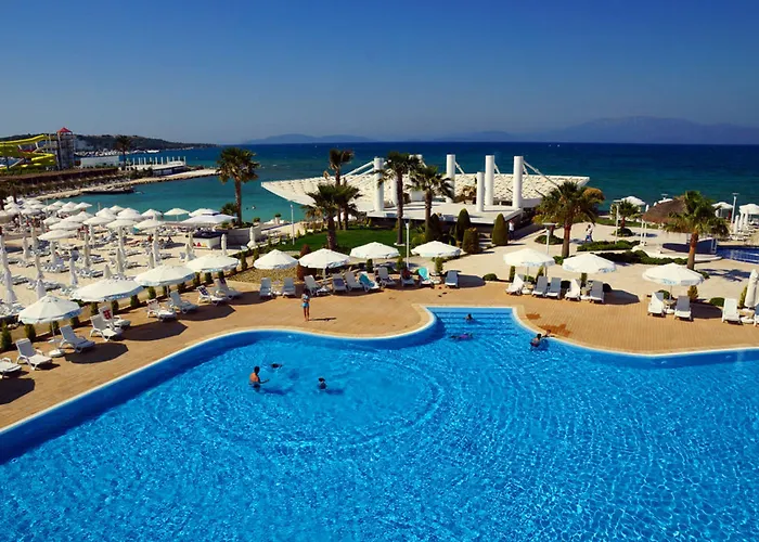 伊利察温泉疗养度假酒店 Çeşme